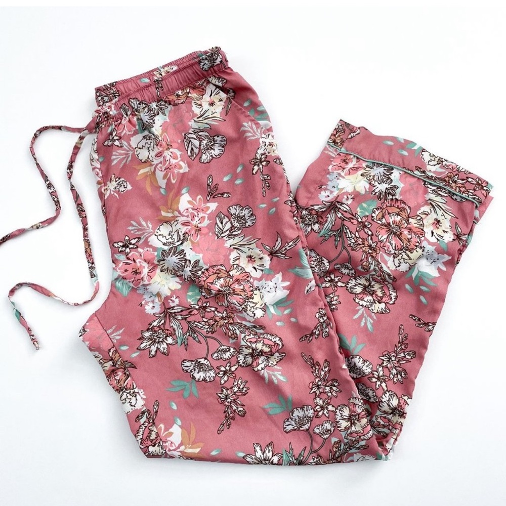 Cupcakes and Cashmere pajama pants